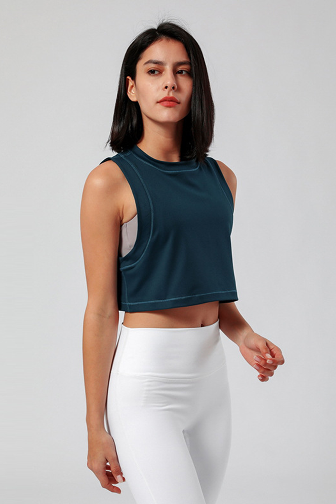 BOLTACTIVE™ AirFlow Yoga Tank – Ultra-Light & Breathable Fit