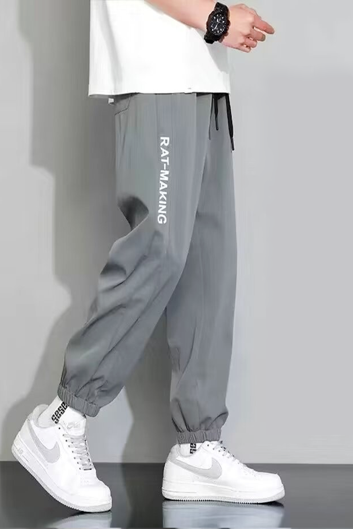 Trousers and Tights (Men)