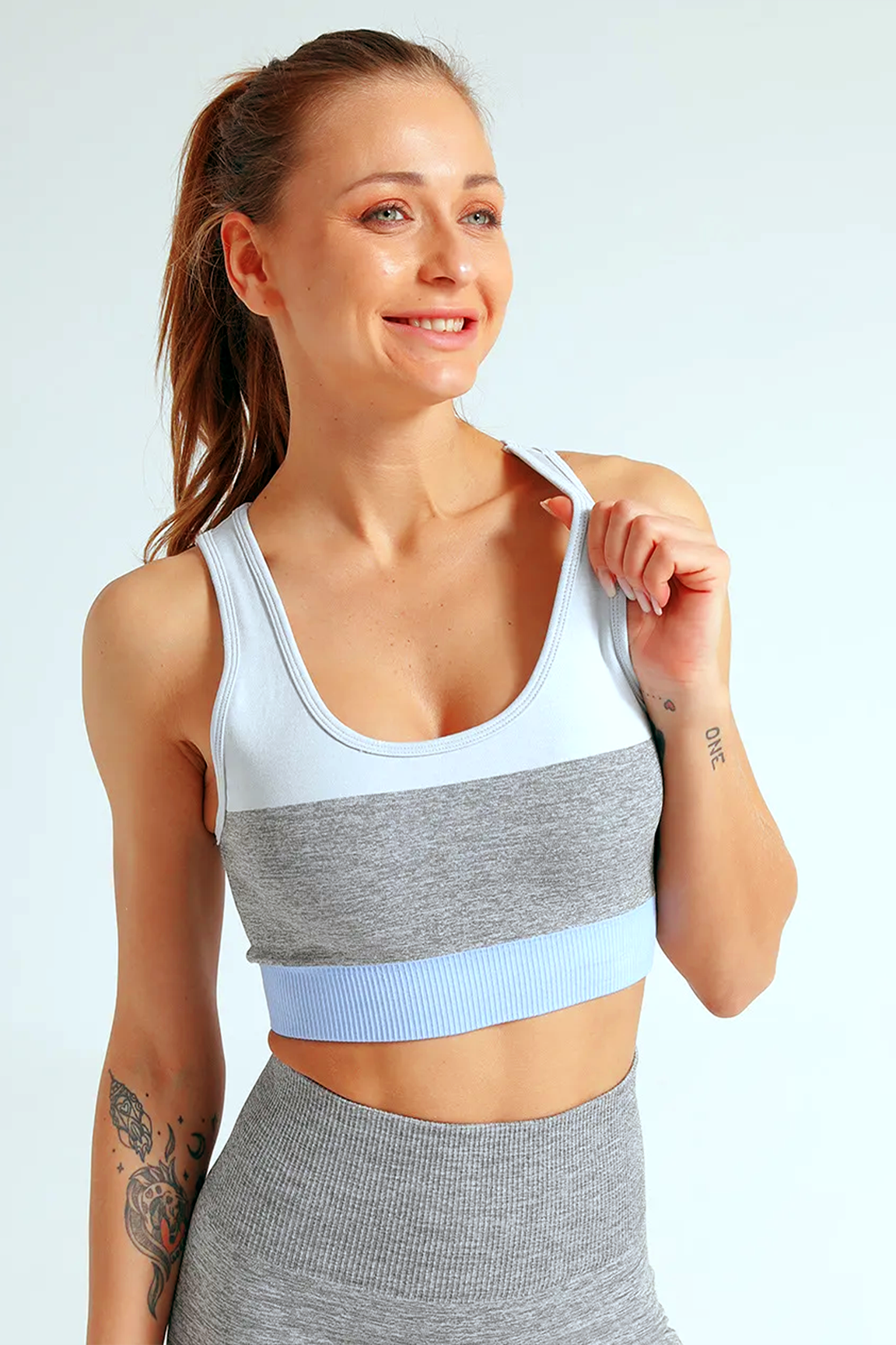 BOLTACTIVE™ SeamFlex Sports Bra – Seamless Knit Support